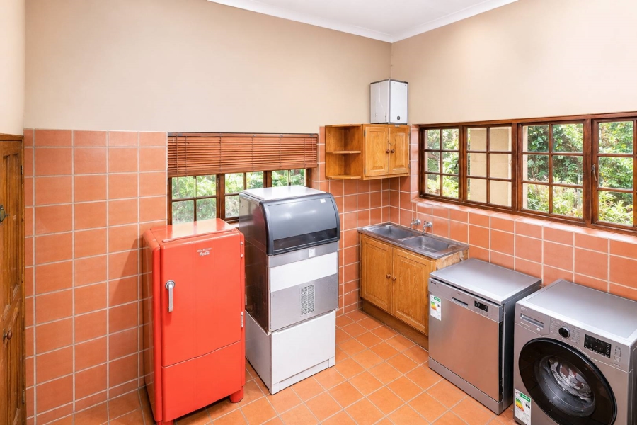 5 Bedroom Property for Sale in Schoemansville North West